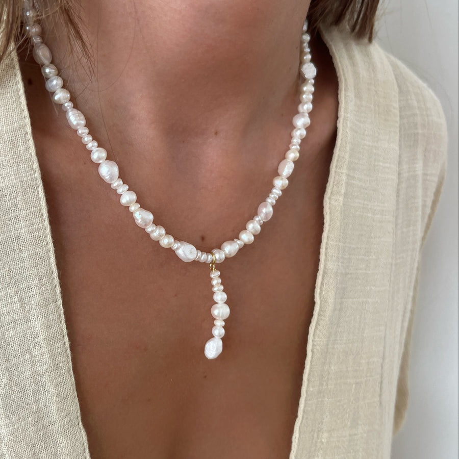 Luna Drop Pearl Necklace